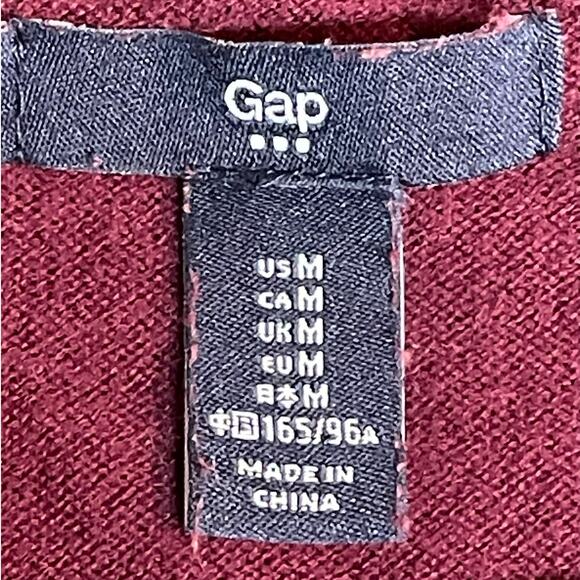 Women’s Gap Sweater Size M Maroon Light Weight Long Sleeve White Pink Stripes - Picture 3 of 8